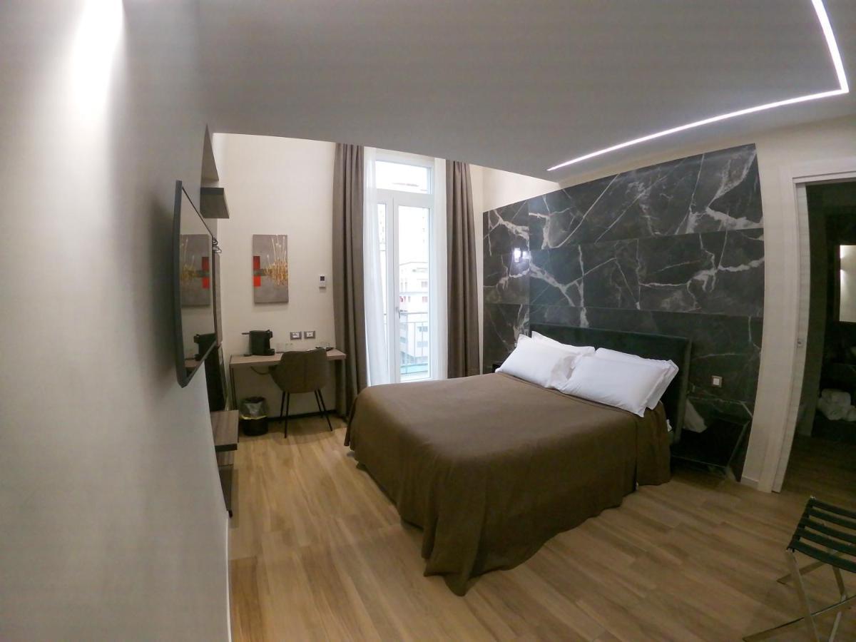 Municipio Luxury Suite Naples Extérieur photo
