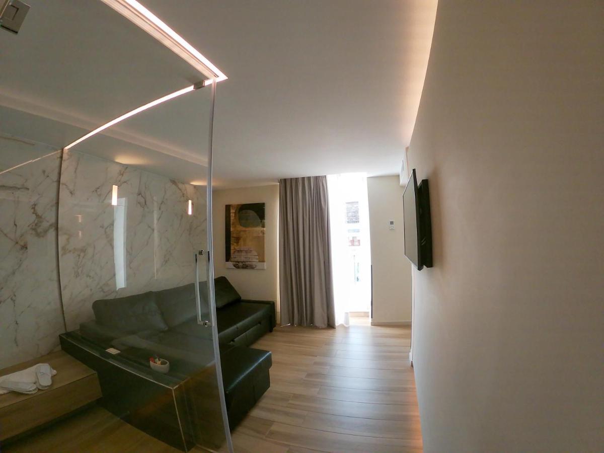 Municipio Luxury Suite Naples Extérieur photo