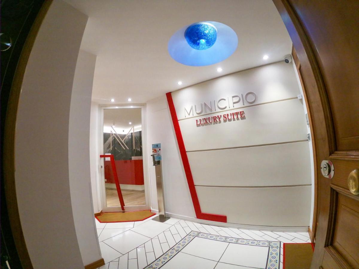 Municipio Luxury Suite Naples Extérieur photo