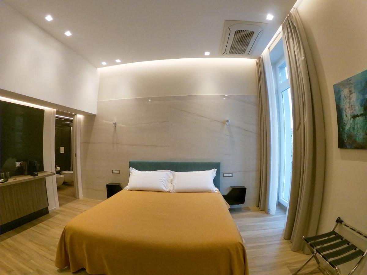 Municipio Luxury Suite Naples Extérieur photo
