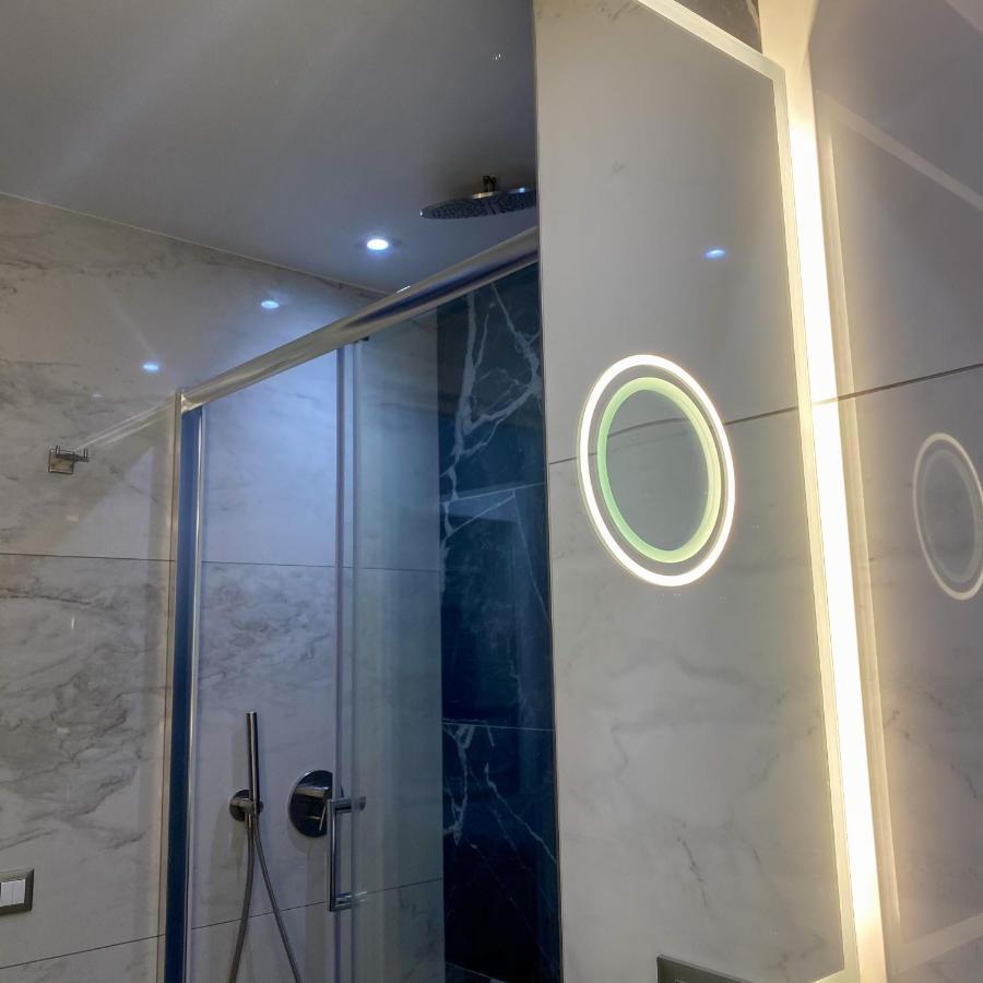 Municipio Luxury Suite Naples Extérieur photo