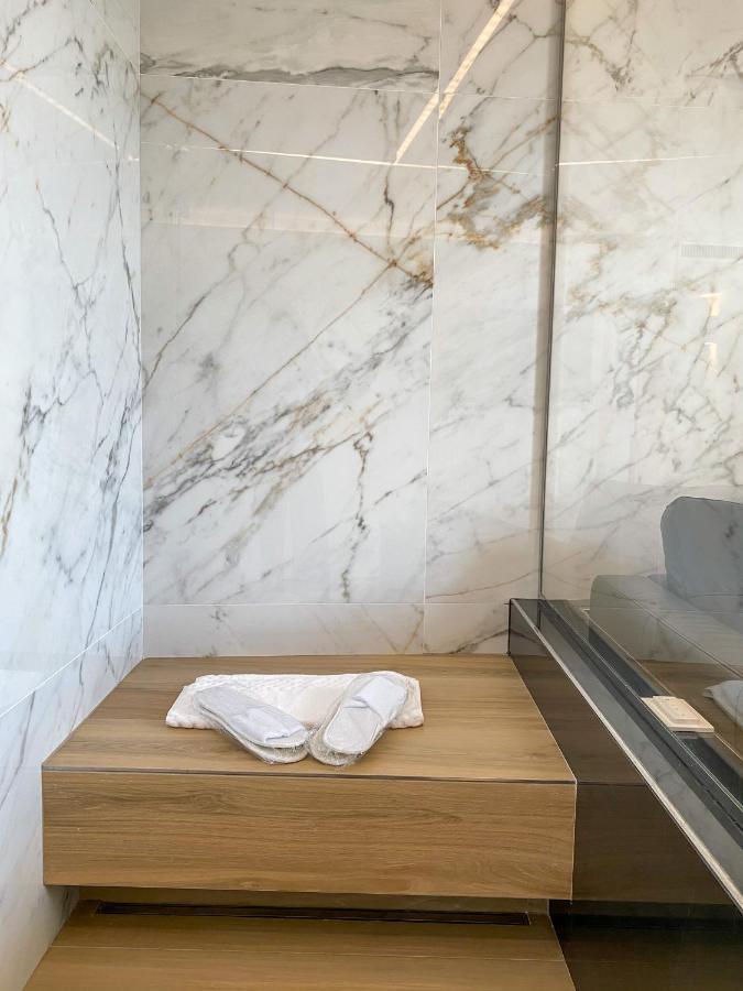 Municipio Luxury Suite Naples Extérieur photo