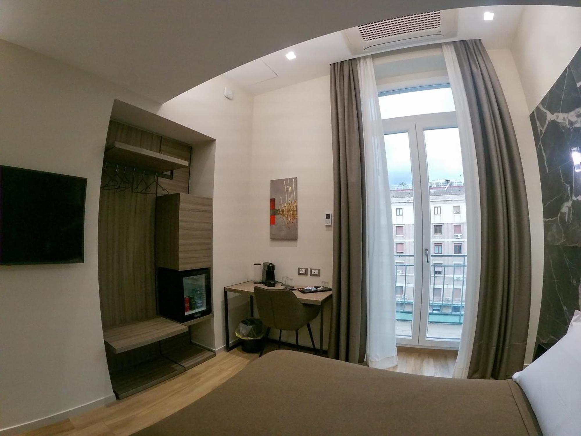 Municipio Luxury Suite Naples Extérieur photo